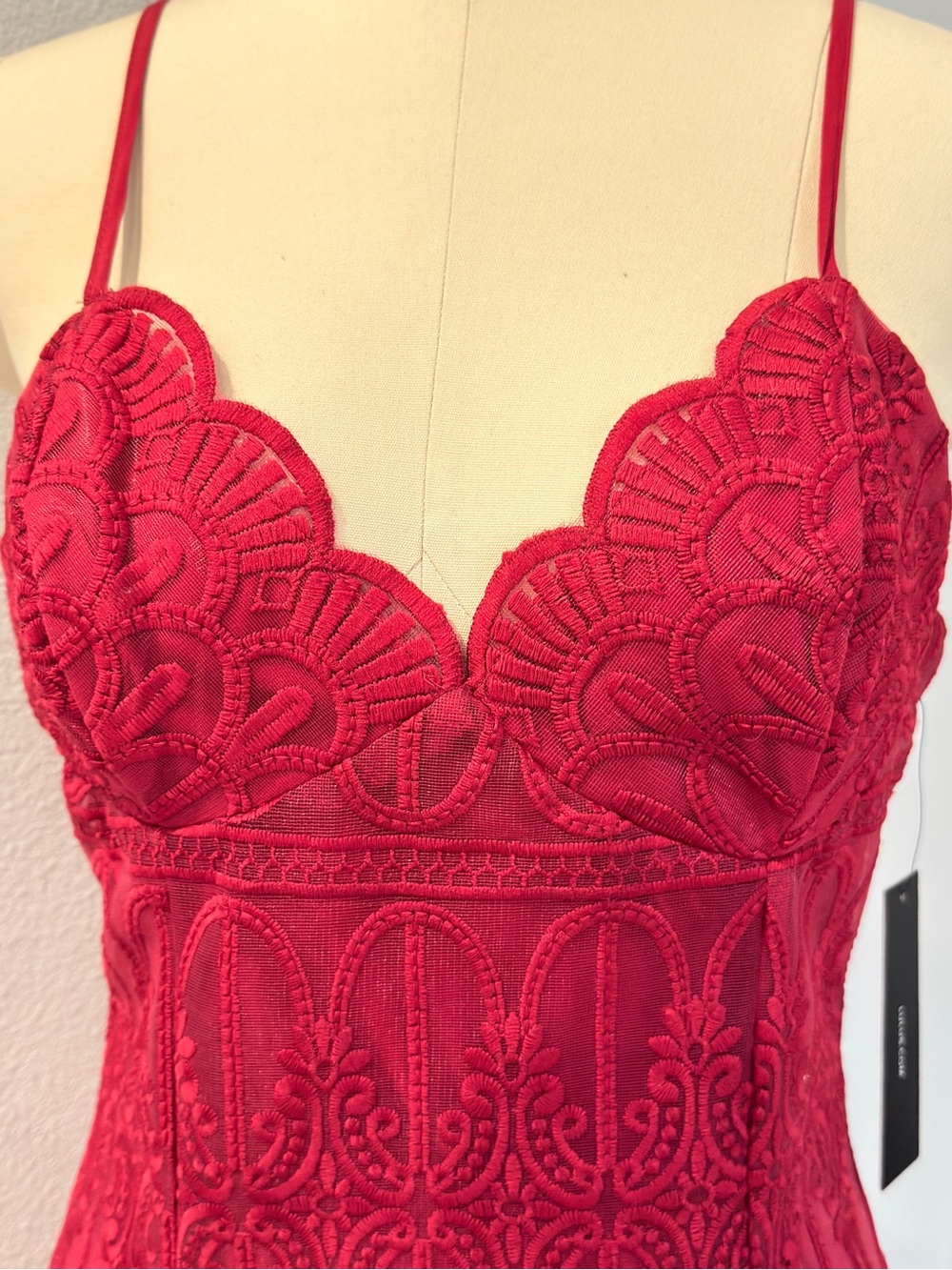 NWT LULUS Lace Dress - Size Small